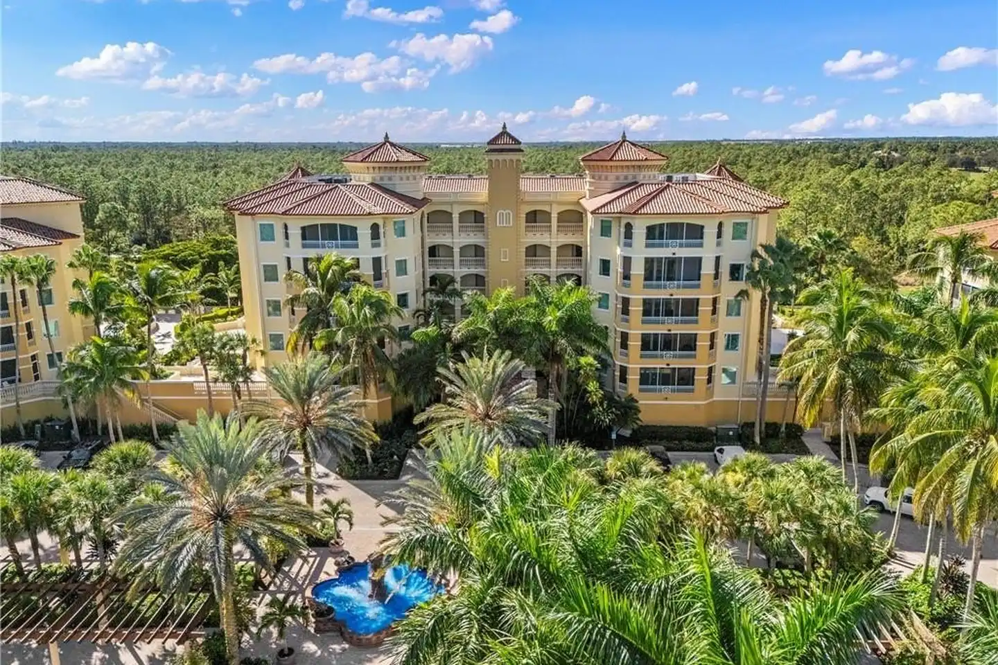 2738 Tiburon Blvd E #B-406 - Naples, FL | Rent.
