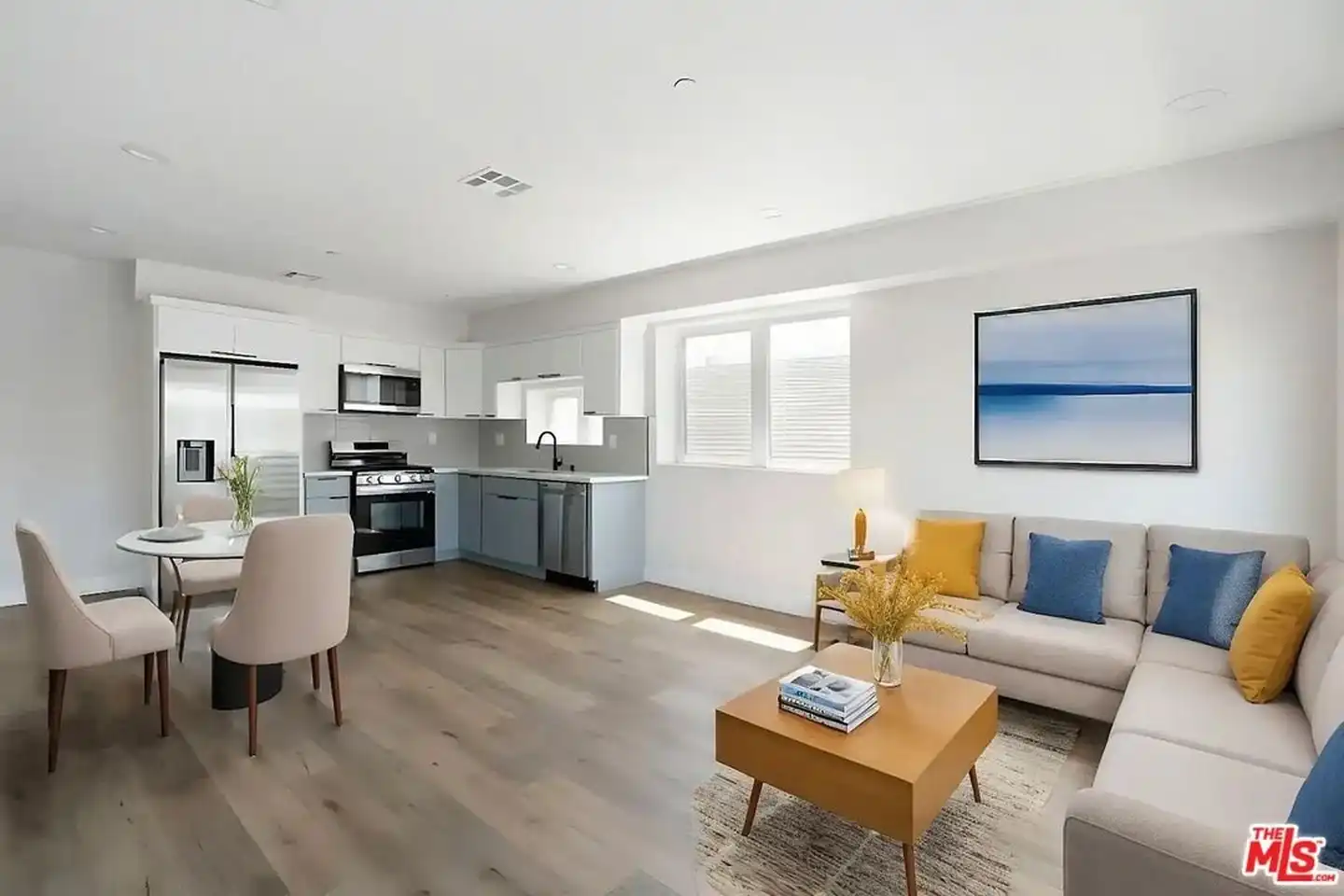 1726 Menlo Ave #B - Los Angeles, CA | Rent.