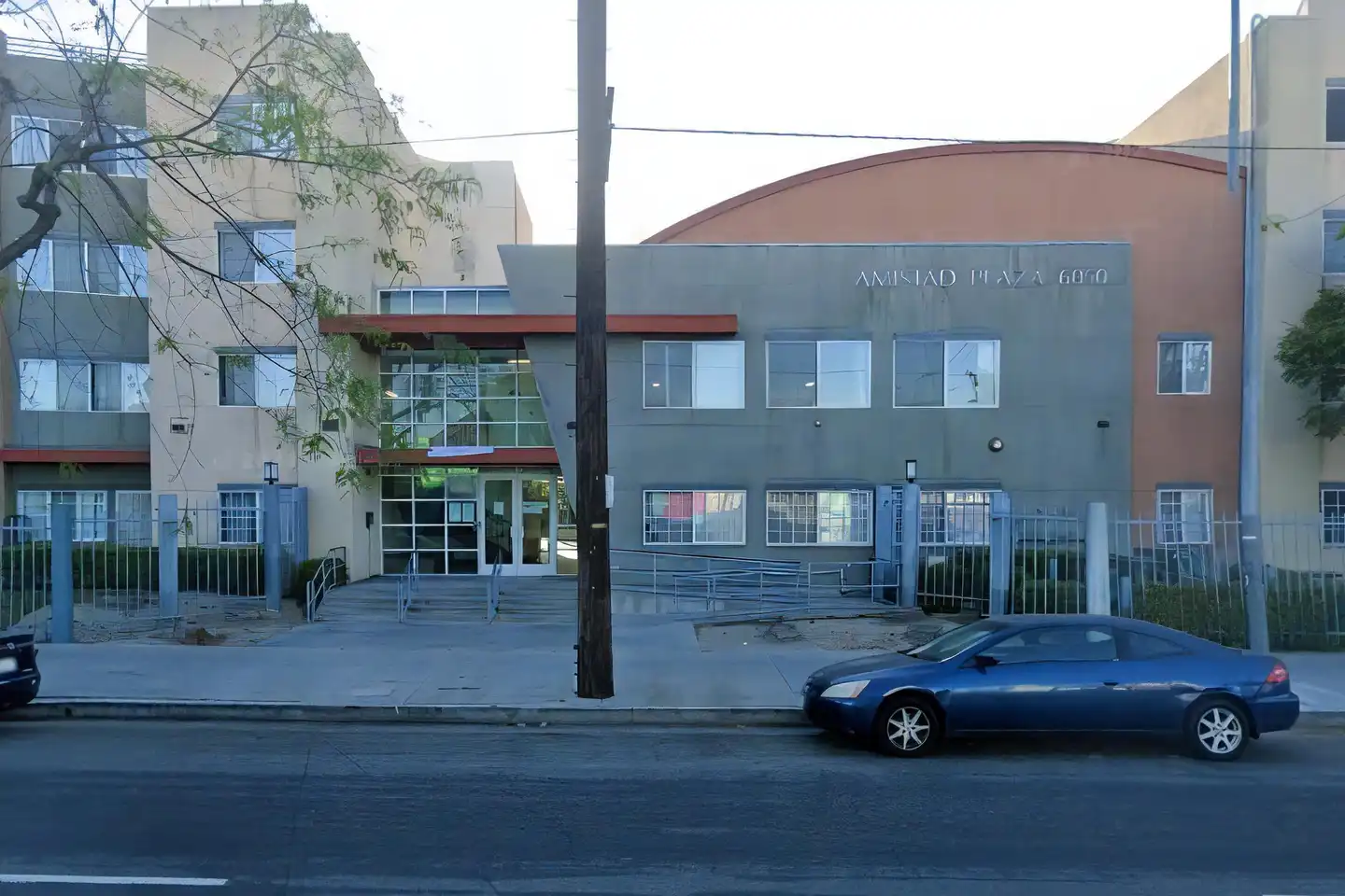 6050 S Western Ave - Los Angeles, CA | Rent.