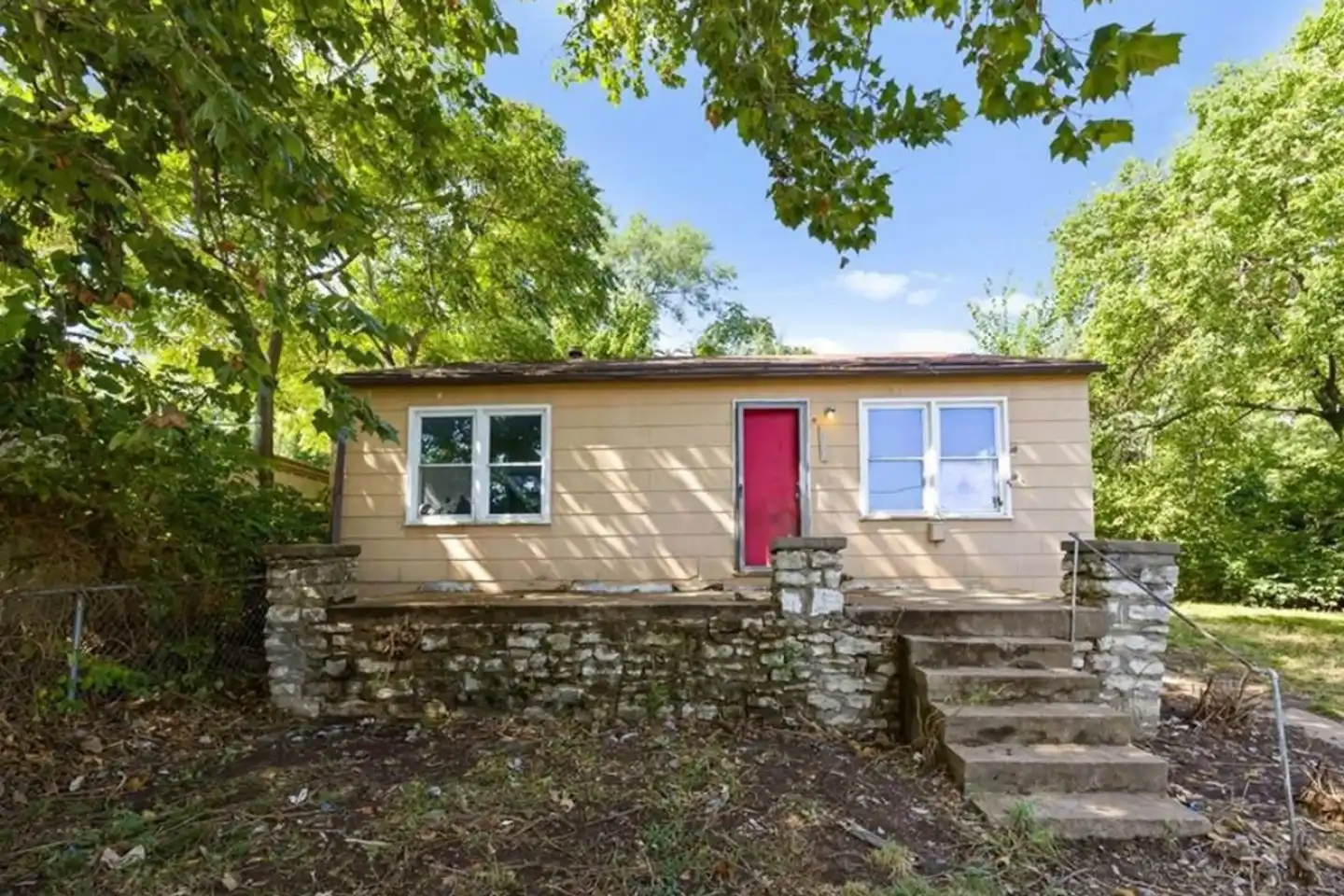 1134 Merriam Ln - Kansas City, KS | Rent.