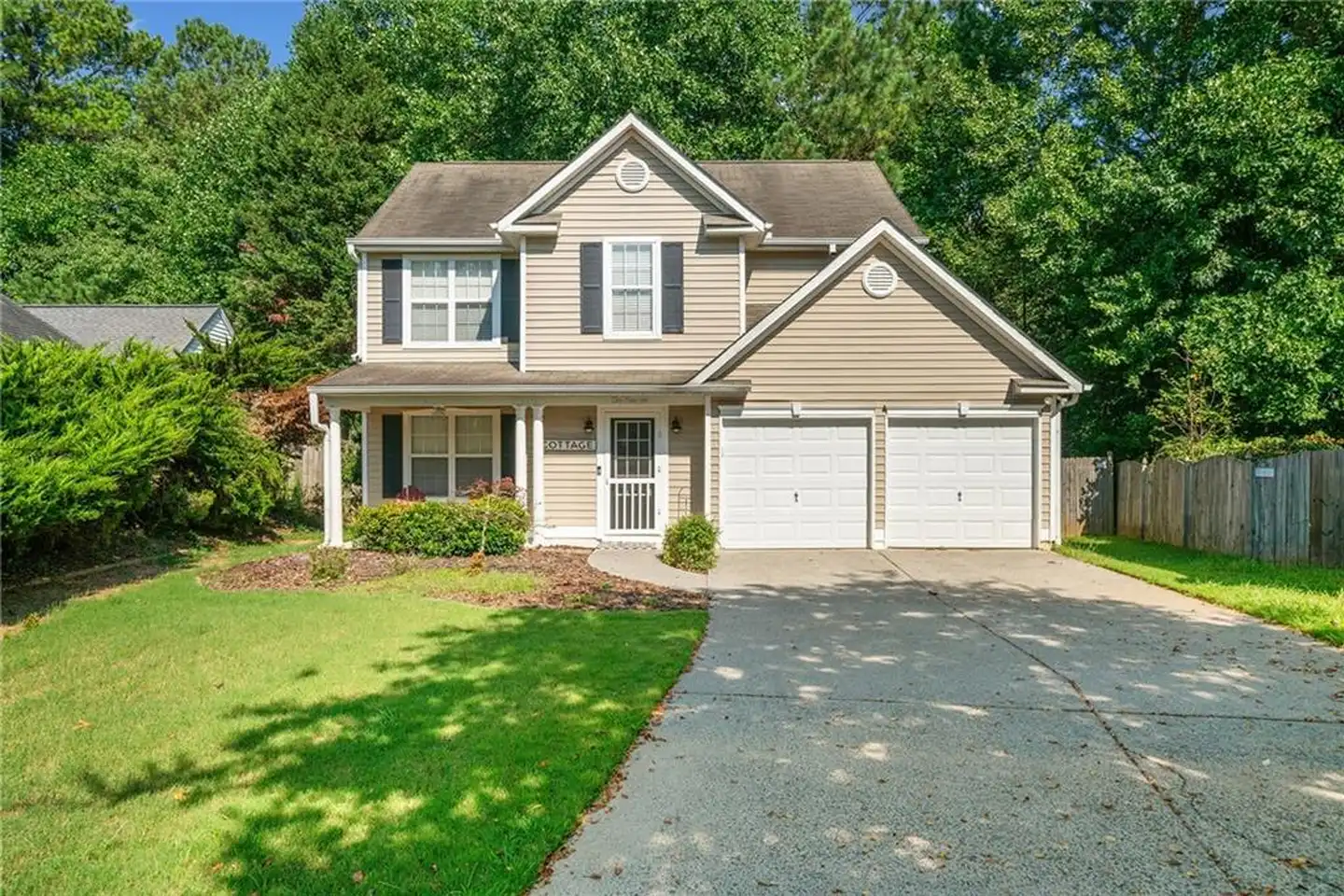 3095 Heatherbrook Trce - Canton, GA | Rent.