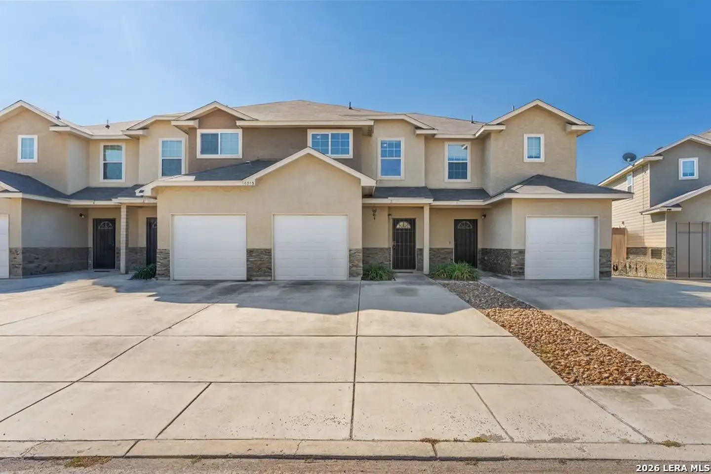 16715 Jupiter Hvn - Selma, TX | Rent.