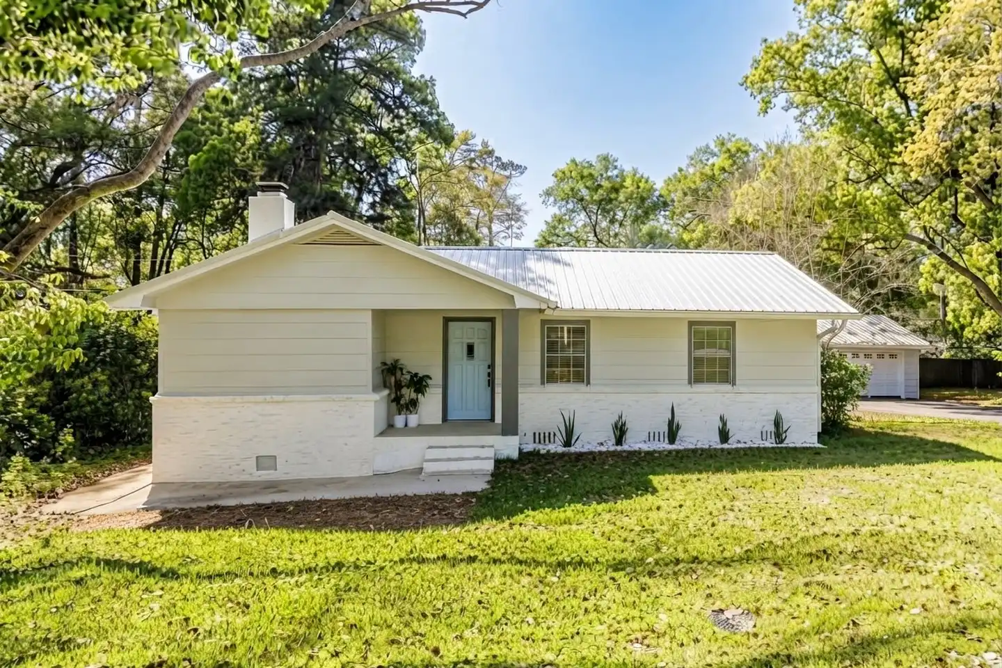 1108 Cuerno St - Tallahassee, FL | Rent.
