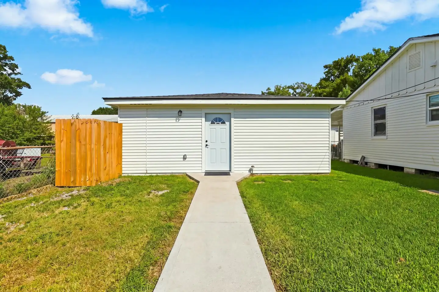 230 1/2 Morrison Ave - Houma, LA | Rent.