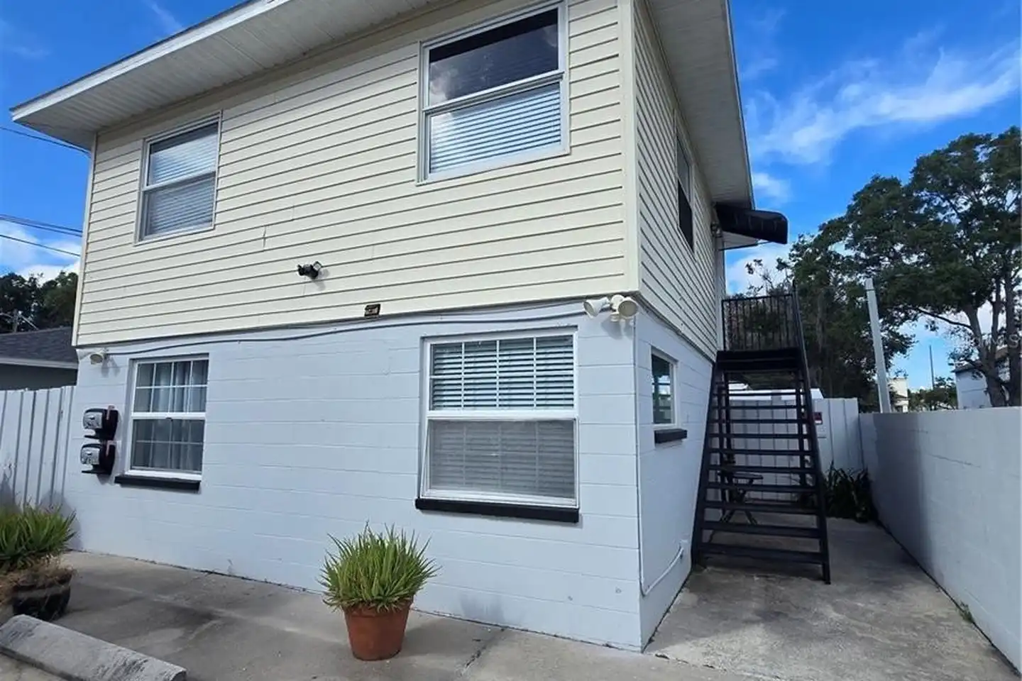 4919 S Renellie Dr #4 - Tampa, FL | Rent.