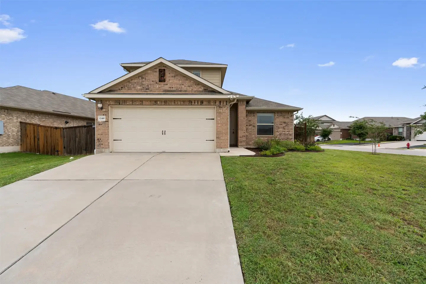12410 Amber Lynn Path - Manor, TX | Rent.