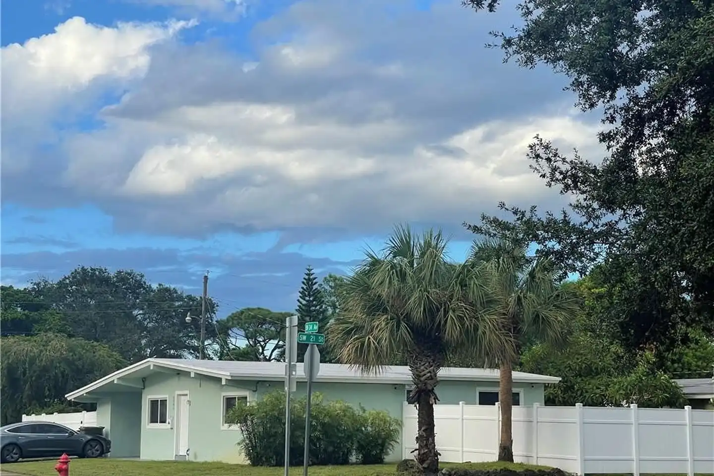 3391 SW 21st St - Fort Lauderdale, FL | Rent.