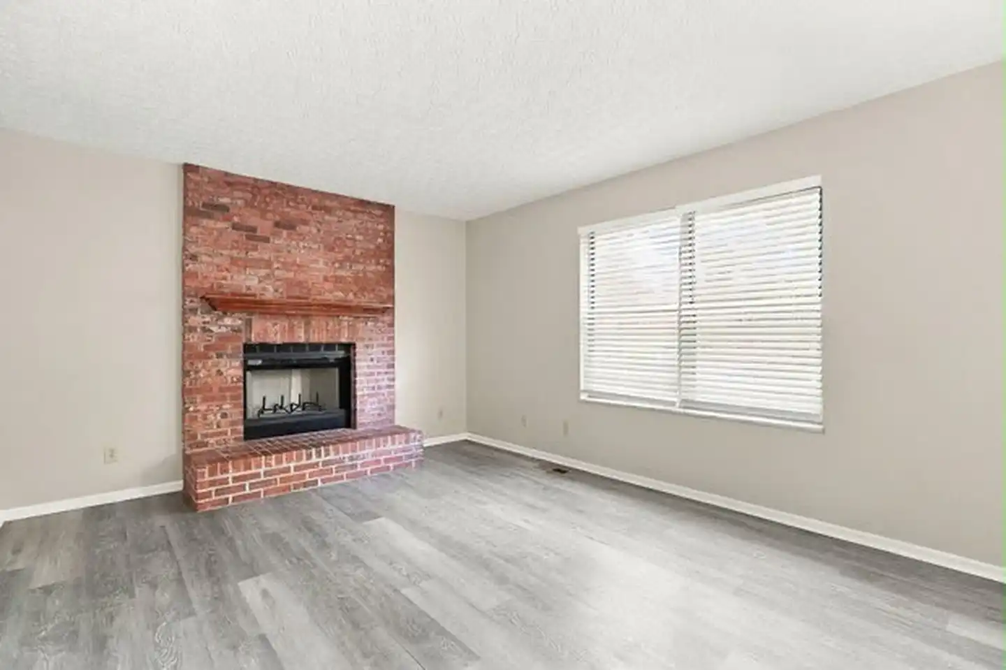 2718 Raphael Dr - Columbus, OH | Rent.