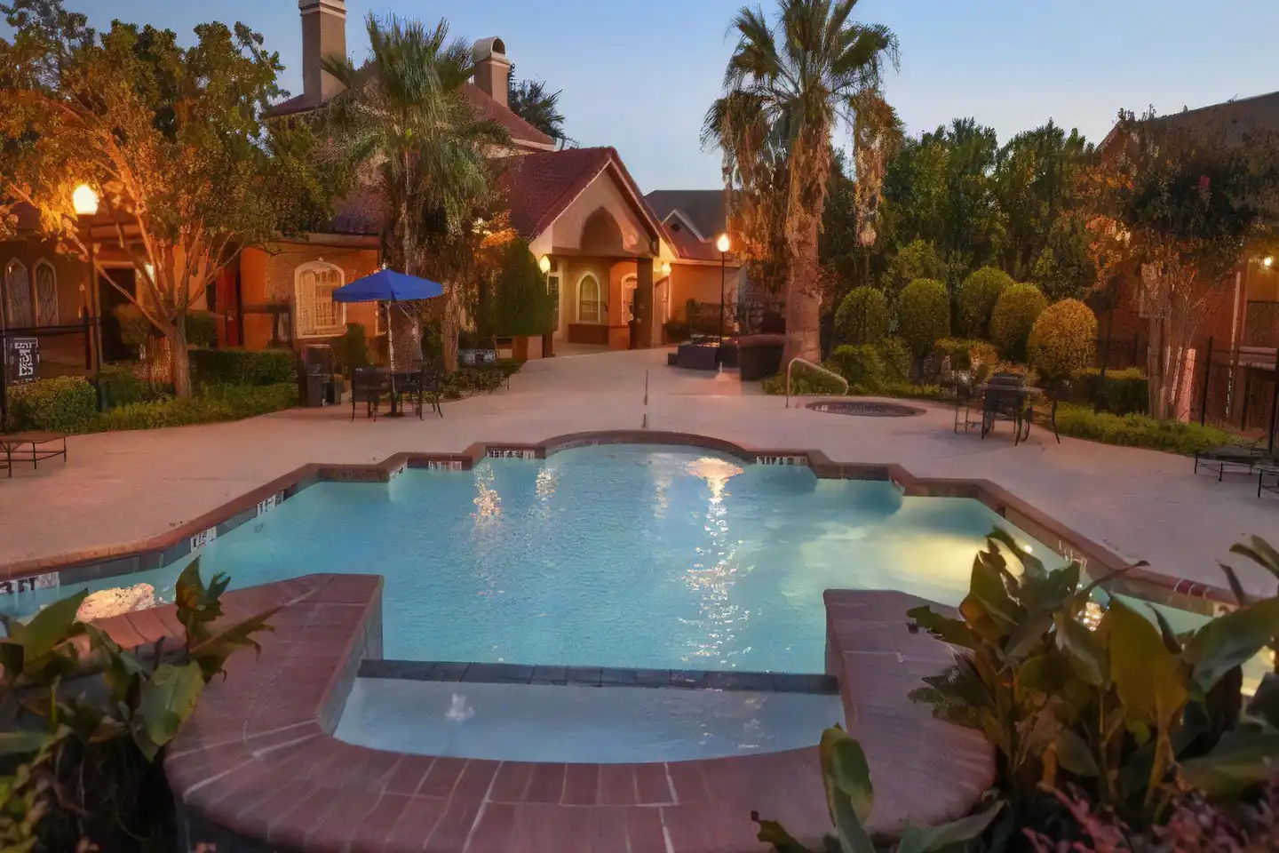2050 Grayson Dr - Grapevine, TX | Rent.