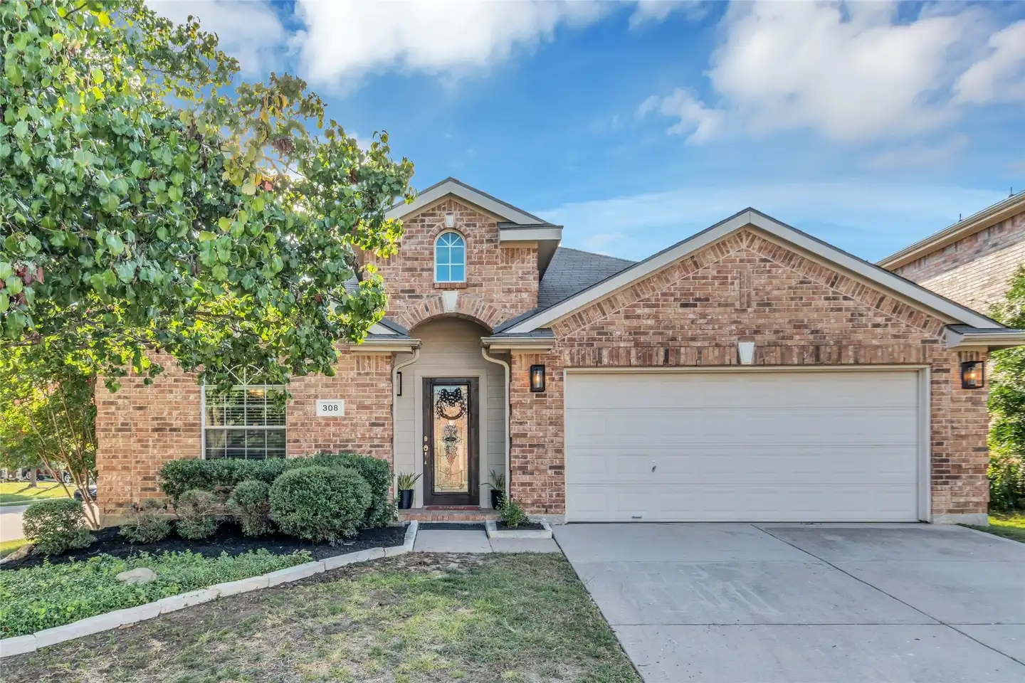 308 Cadbury Dr - Euless, TX | Rent.