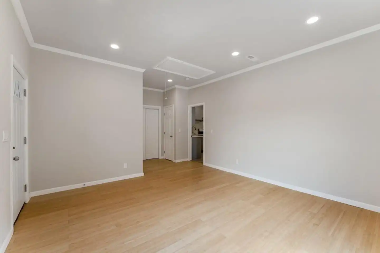 1015 Martin Luther King Jr Way - Oakland, CA | Rent.