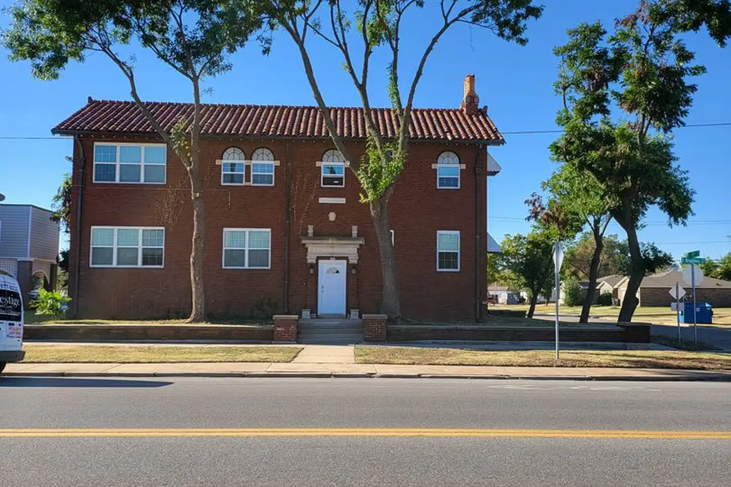 1201 E Broadway Ave unit G - Enid, OK | Rent.