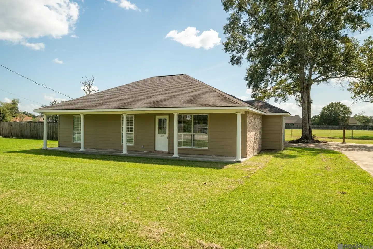 41185 Rhea St - Gonzales, LA | Rent.