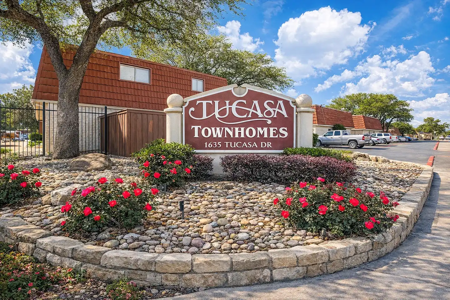 Tucasa Townhomes - 1635 Tucasa Dr - Irving, TX | Rent.