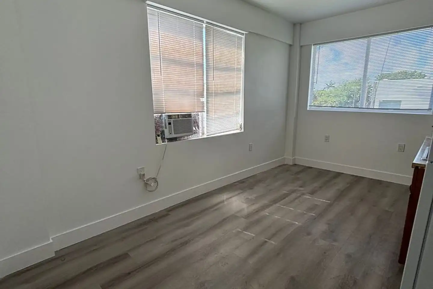 1545 NW 1st St unit #10 - Miami, FL | Rent.