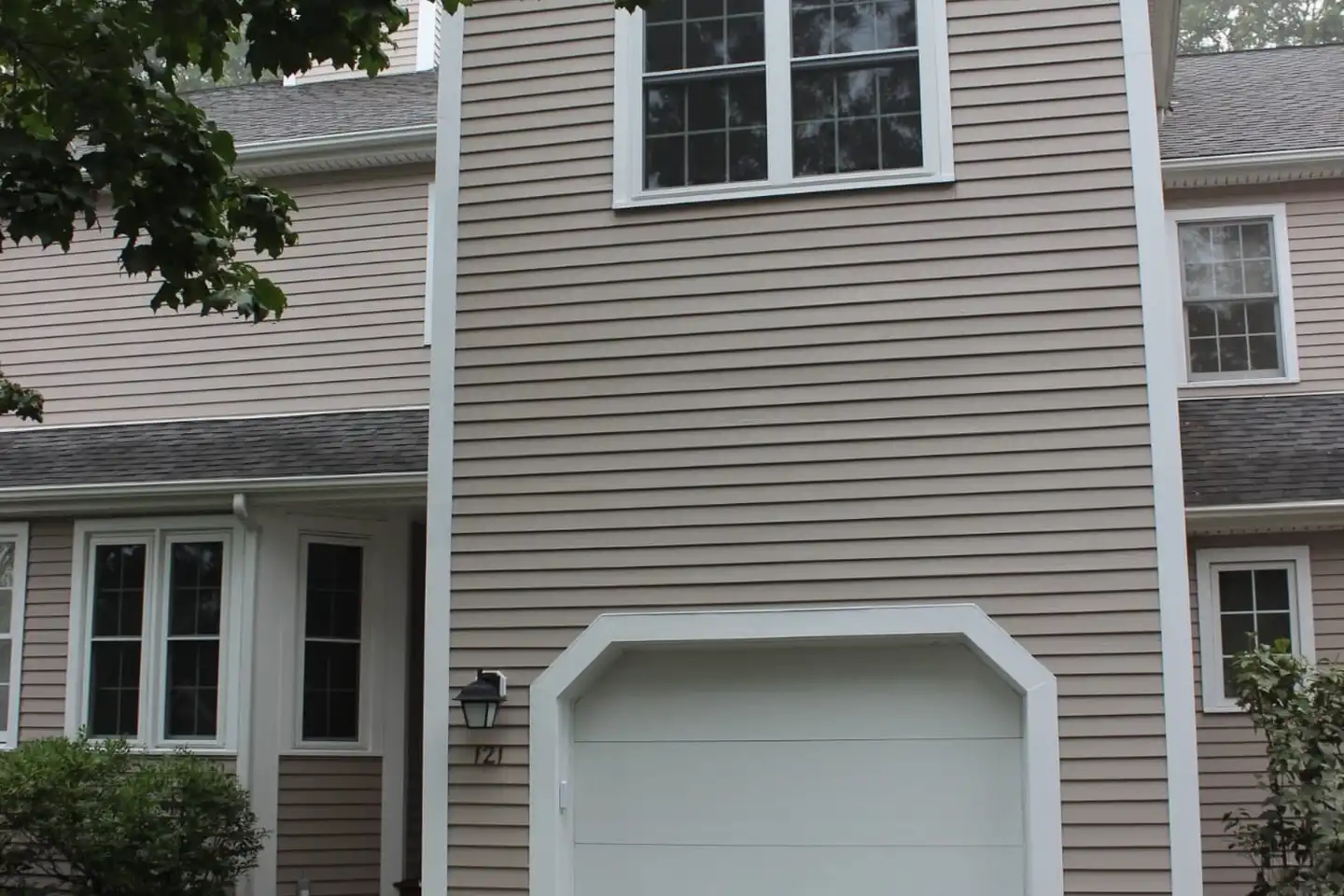121 Bishops Forest Dr unit 121 - Waltham, MA | Rent.