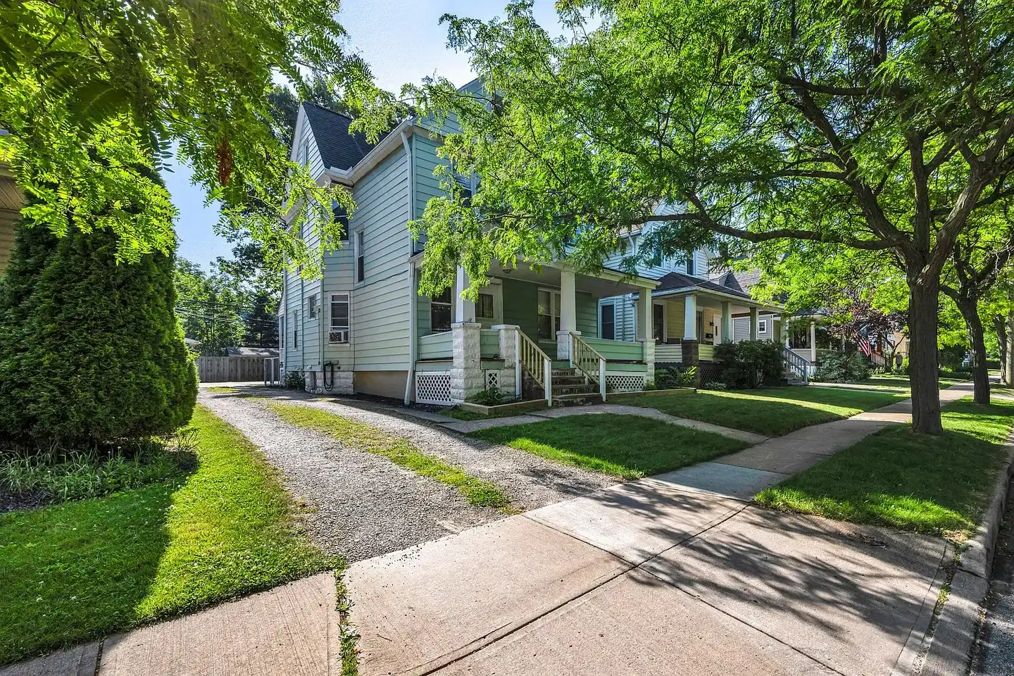 1559 Hopkins Ave unit # 1 - Lakewood, OH | Rent.