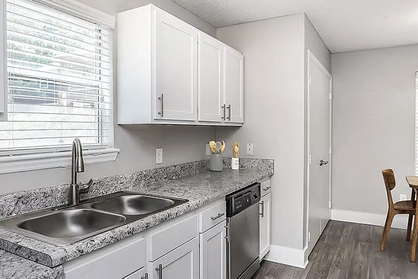 Six Forks Station Apartments - 8501 New Brunswick Ln - Raleigh, NC | Rent.