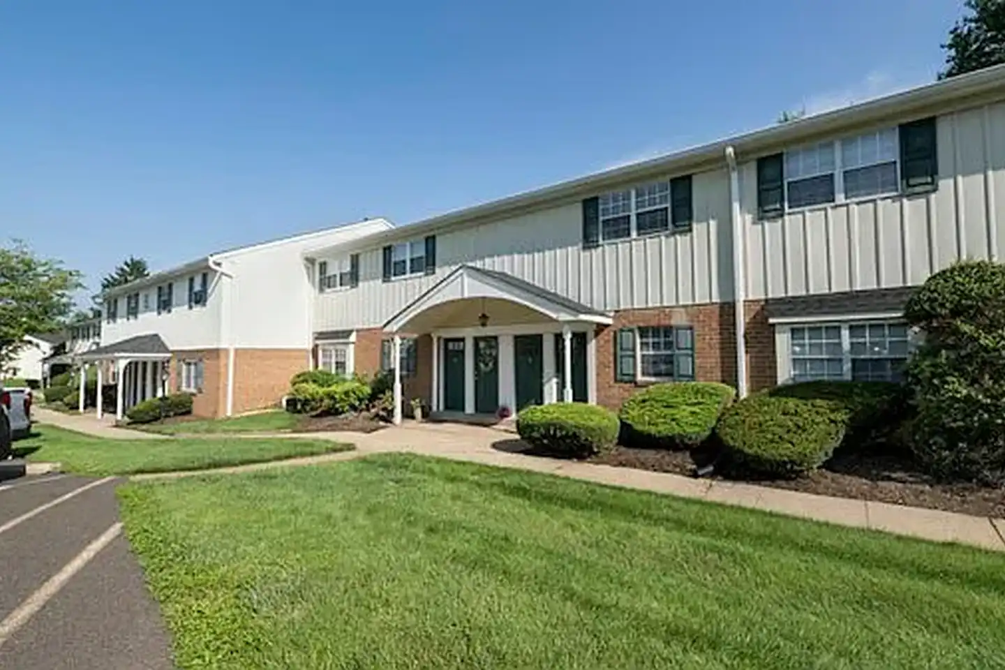 Bucks Run Apartments - 126 Middle Rd - Dublin, PA | Rent.