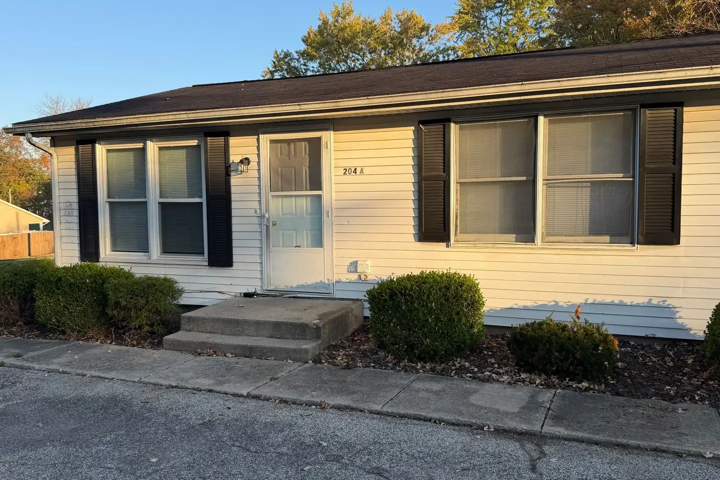 204 S Spring St unit A - Wakarusa, IN | Rent.