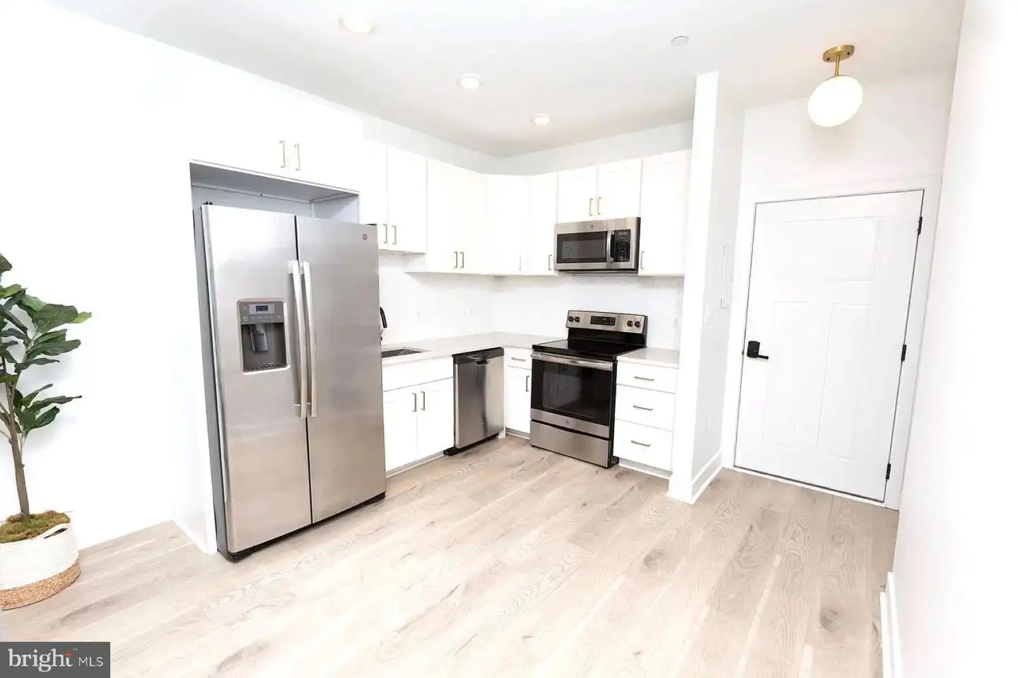 1702 Light St #201 - Baltimore, MD | Rent.