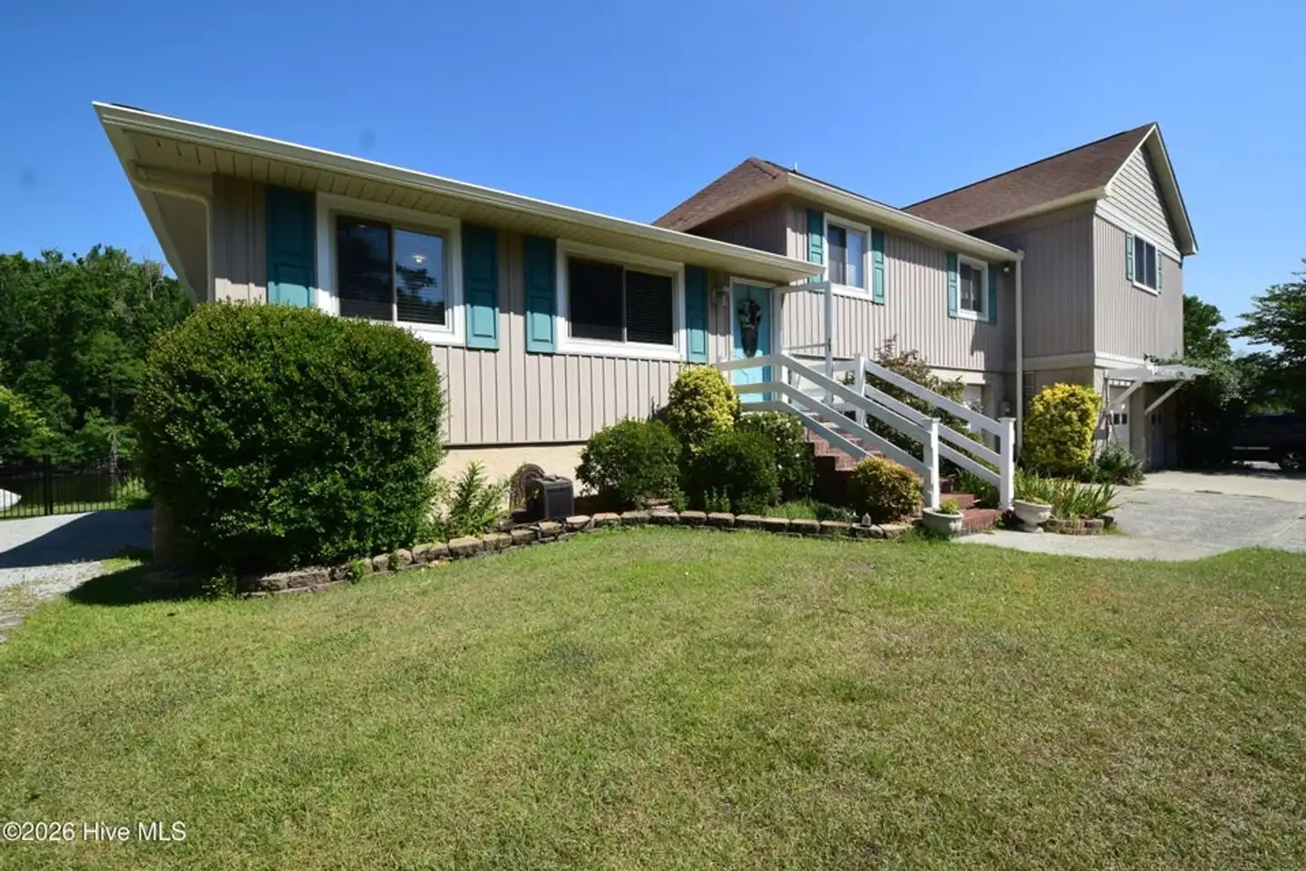 105 Captains Cove - New Bern, NC | Rent.
