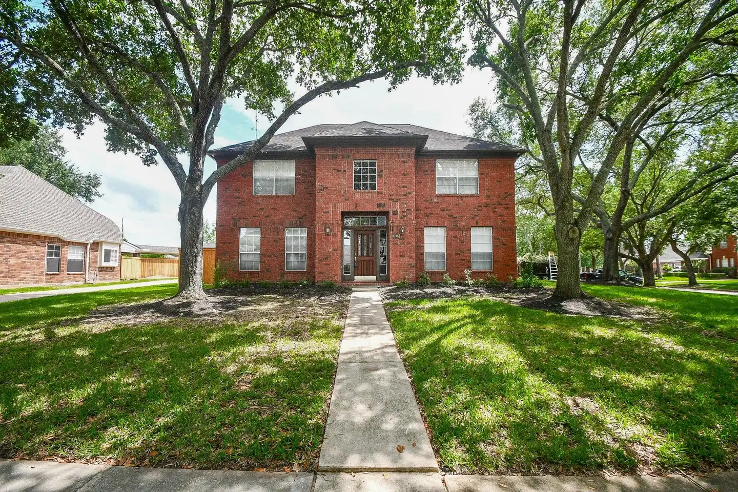 16907 Colony Terrace Dr - Sugar Land, TX | Rent.