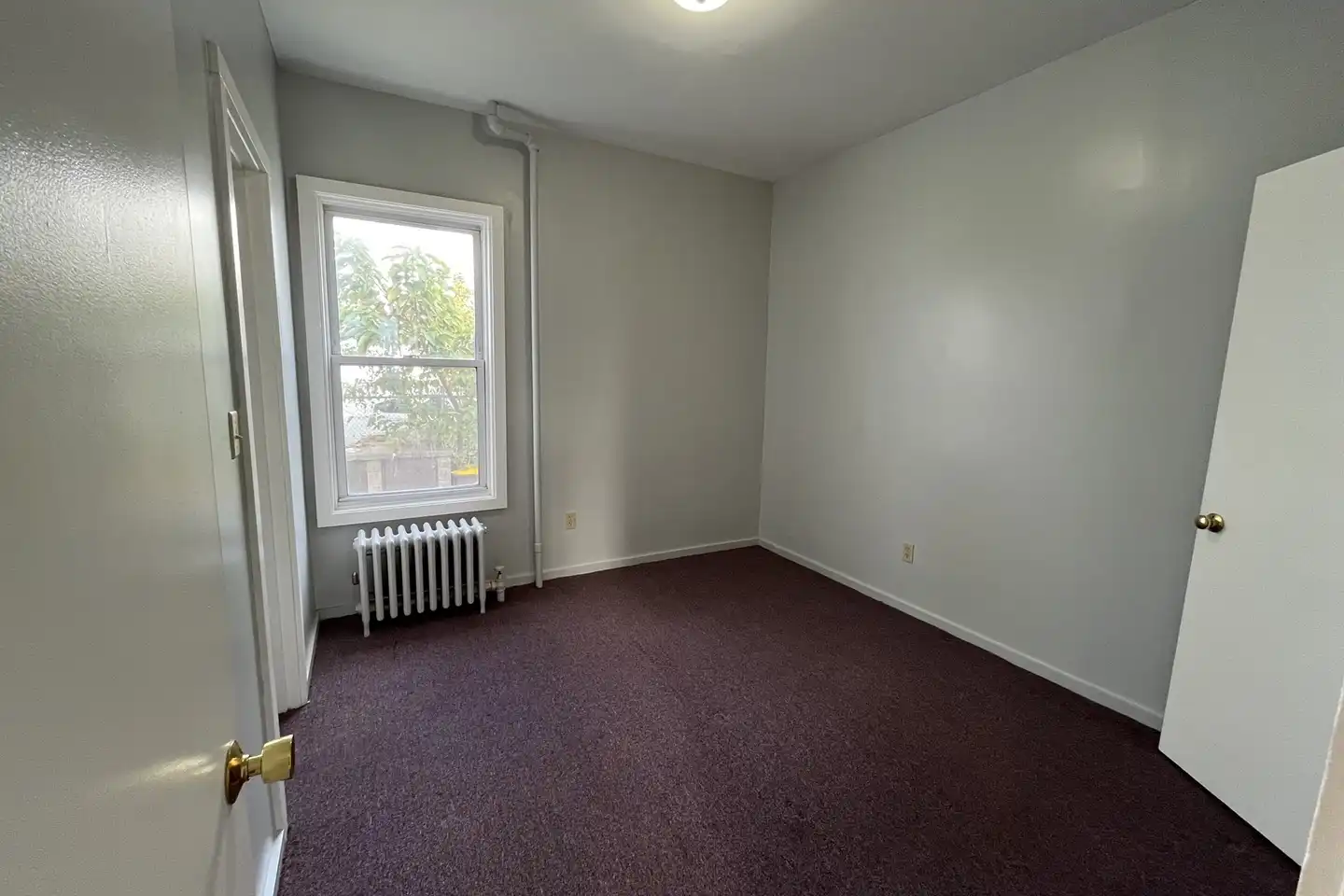 306 Bank St unit 2 - Fall River, MA | Rent.