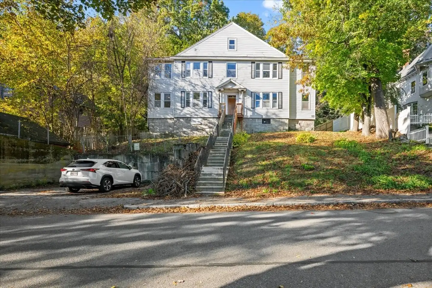 15 Circuit Ave E unit 2R - Worcester, MA | Rent.