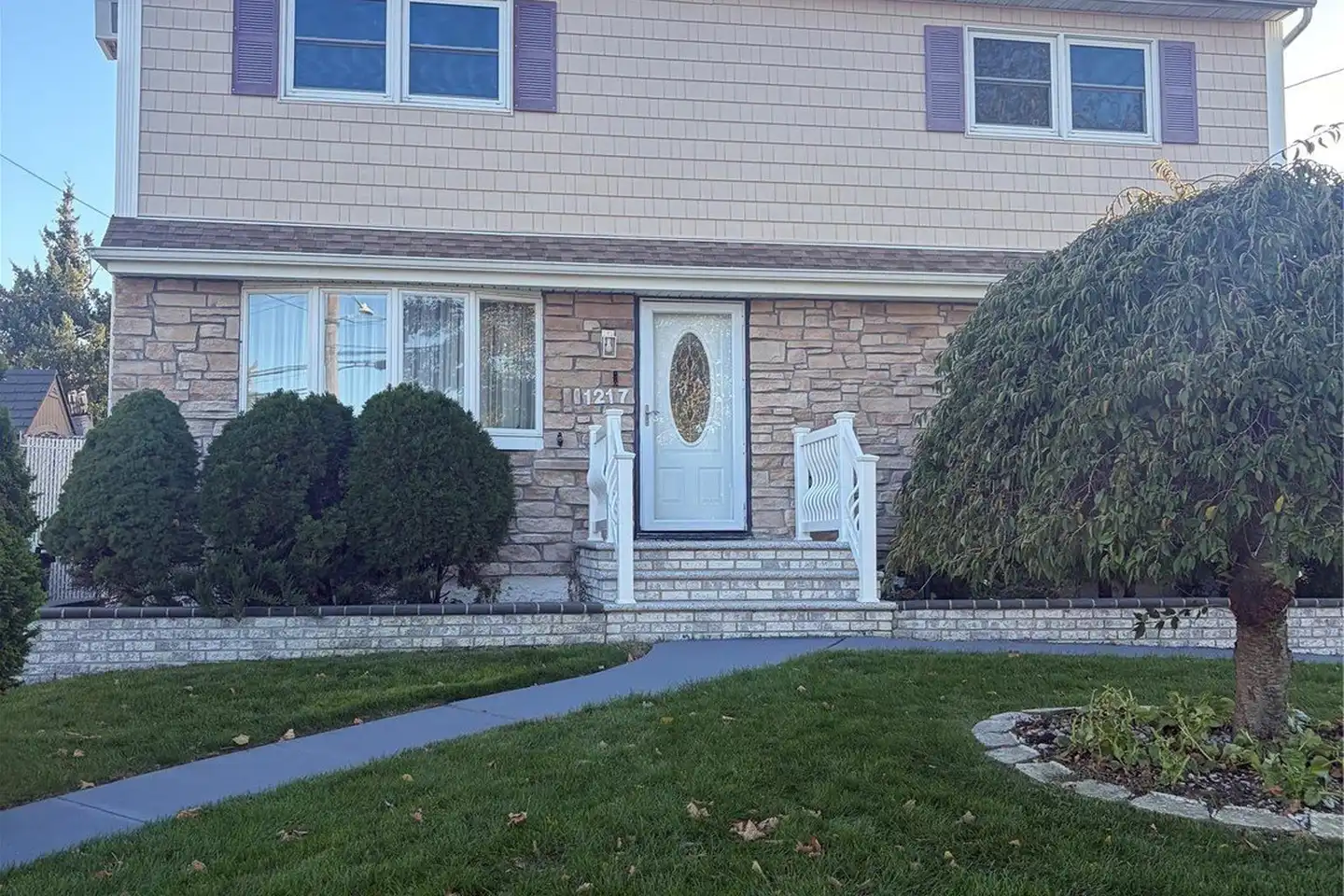 1217 Bernard St - Valley Stream, NY | Rent.