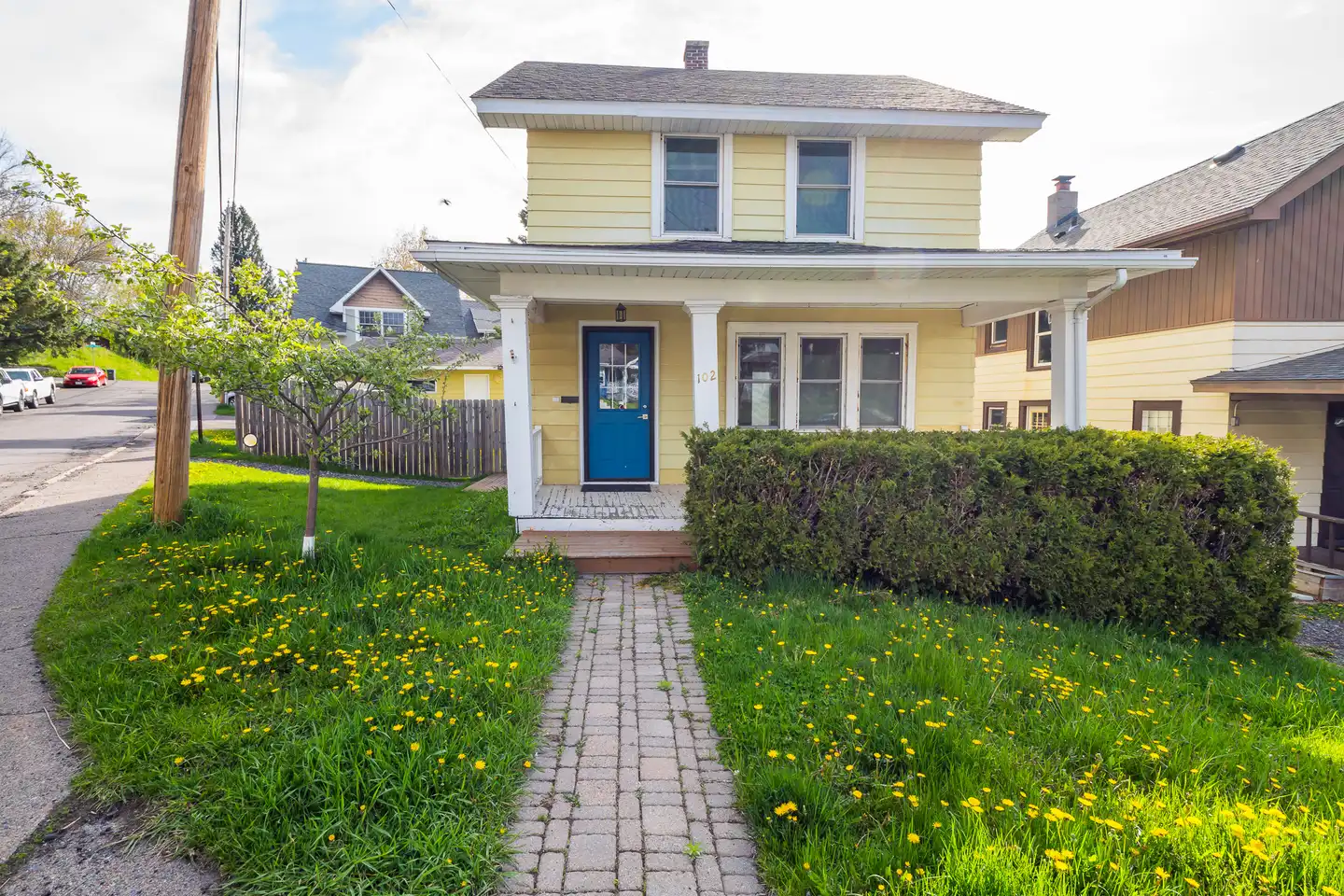 102 Parkland Ave - Duluth, MN | Rent.