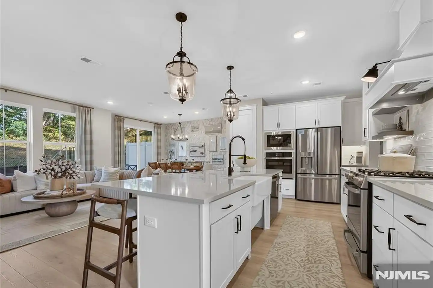 12 Reservoir Ct - Wayne, NJ | Rent.