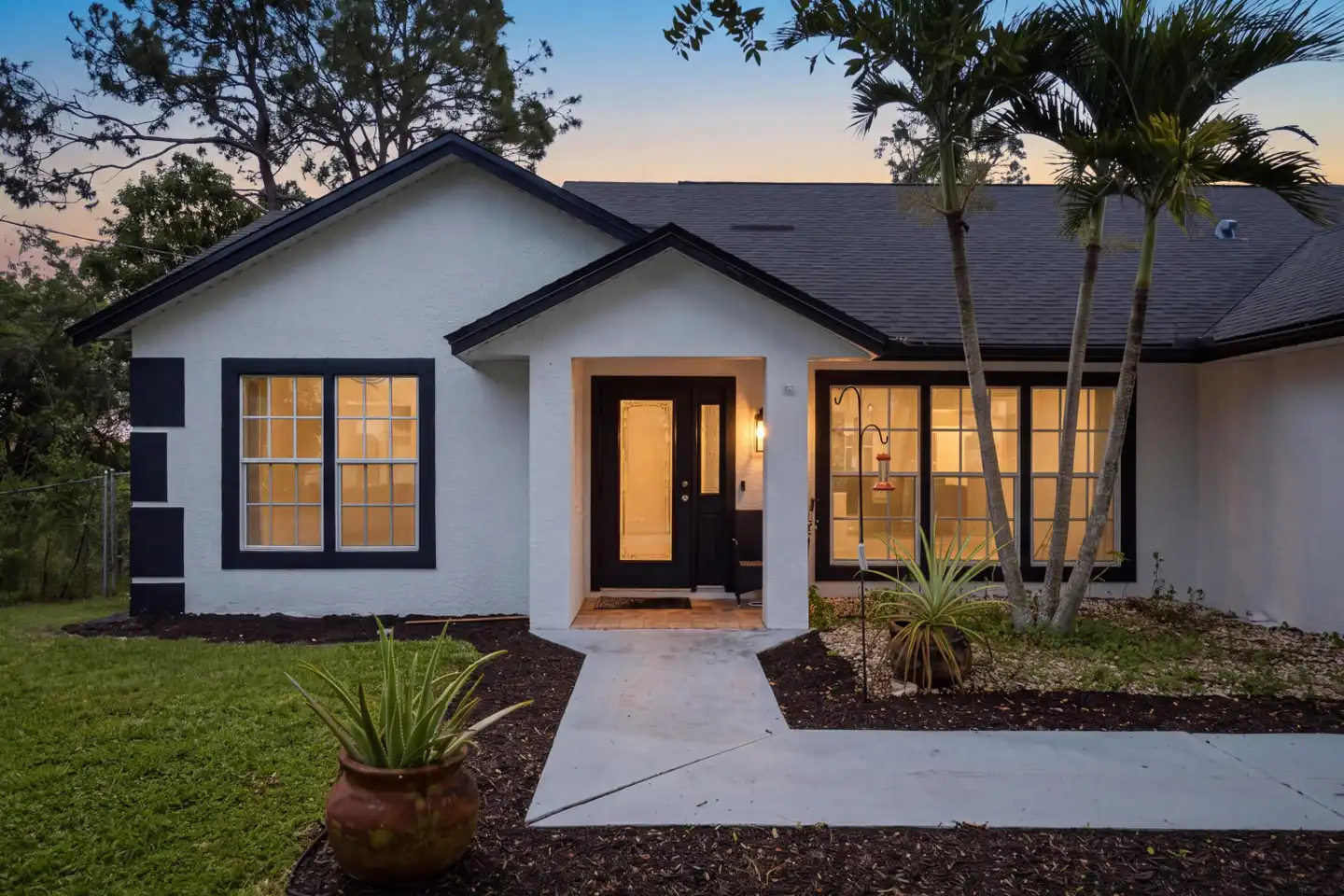 1206 SW Emerald Ave - Port Saint Lucie, FL | Rent.
