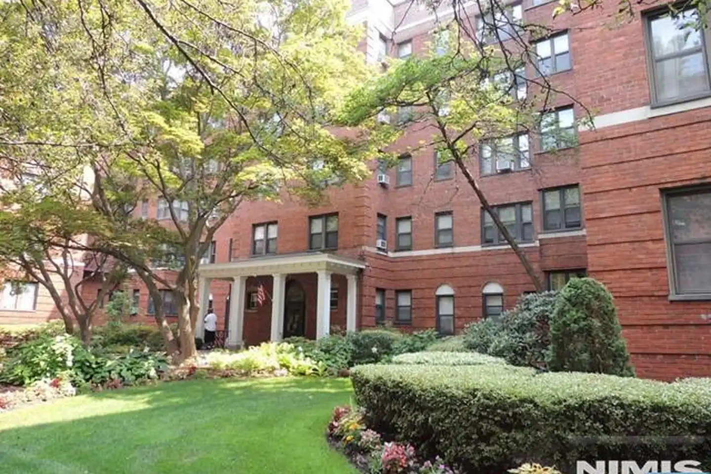 100 Prospect Ave unit 2C - Hackensack, NJ | Rent.
