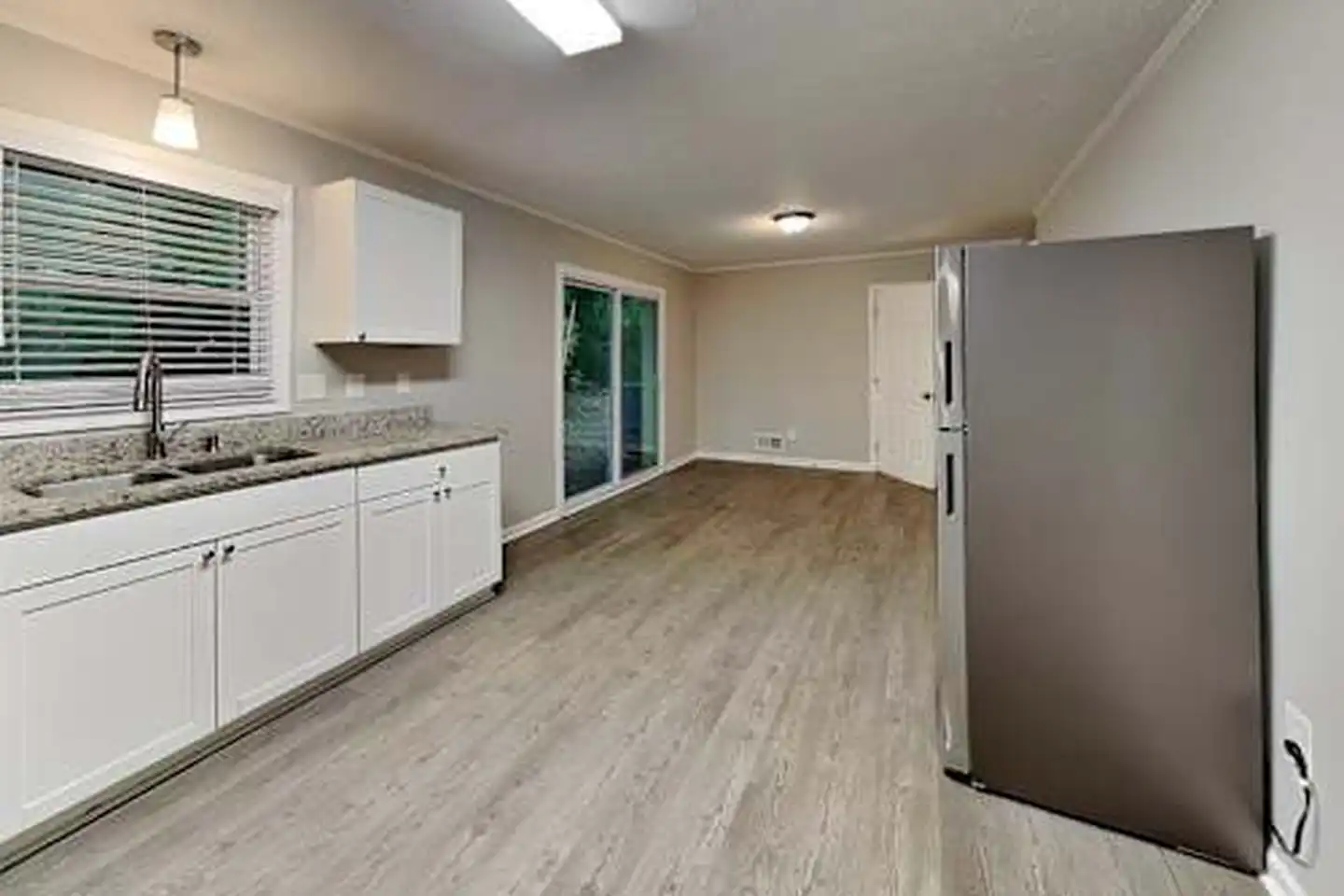 55 Loon Lake Ct - Pingree Grove, IL | Rent.