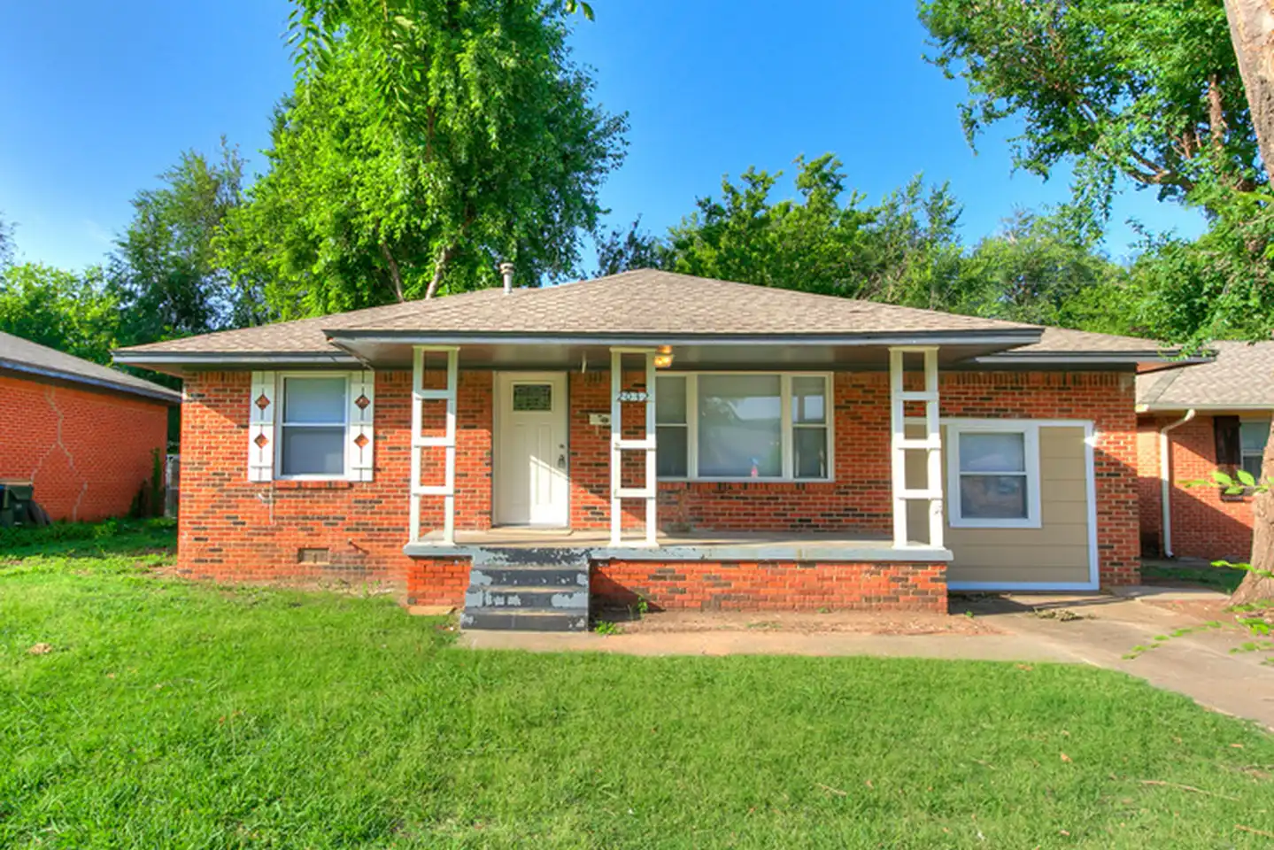 2032 Sheffield Rd - The Village, OK | Rent.
