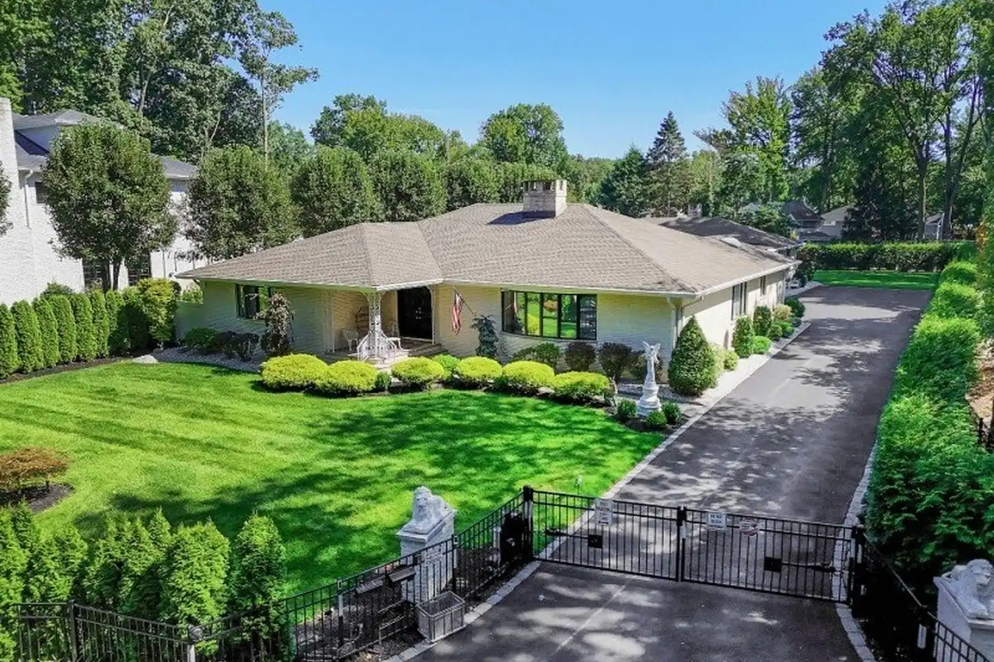 650 Riverside Dr - Cranford, NJ | Rent.