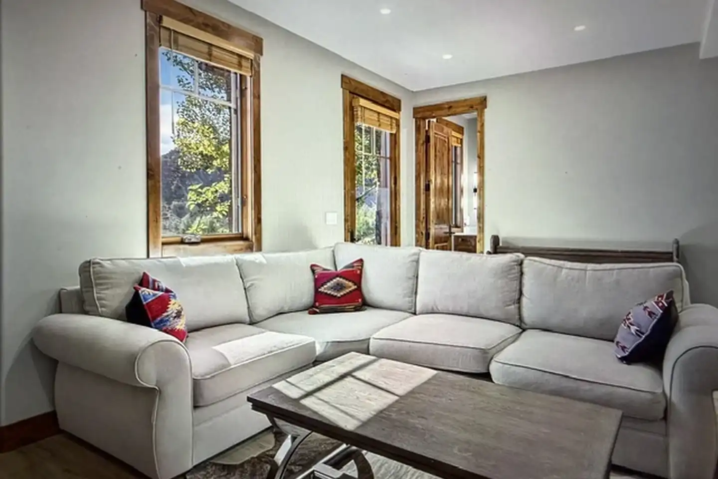 1083 Hernage Creek Rd - Eagle, CO | Rent.