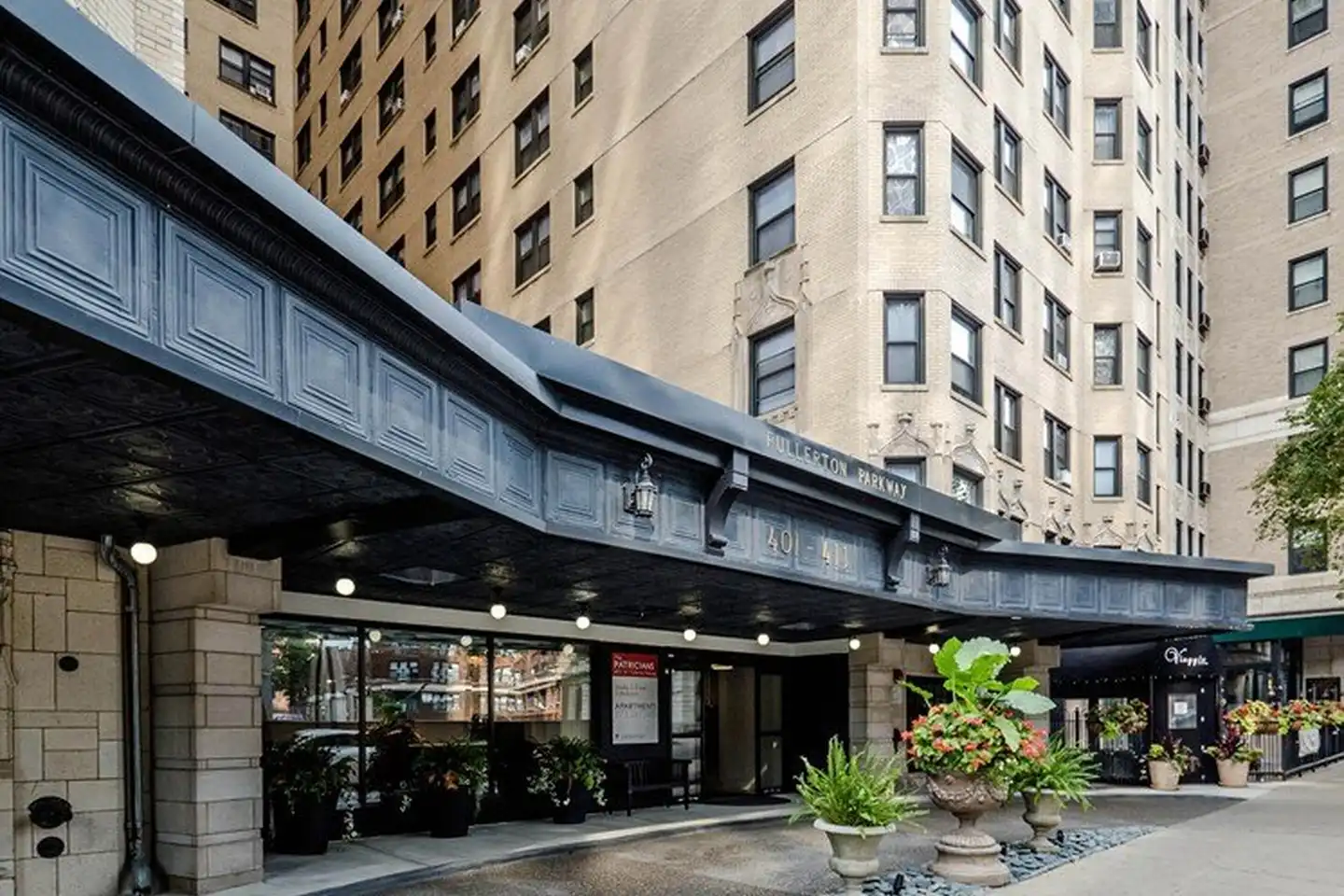 2359 N Clark St unit 4011303E - Chicago, IL | Rent.