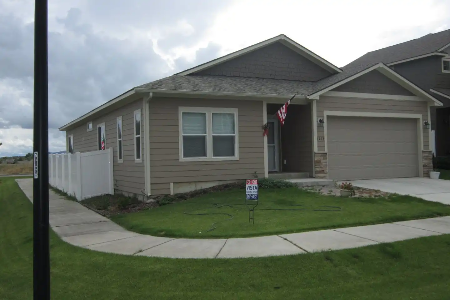 1728 W Pyrenees Loop - Coeur D Alene, ID | Rent.