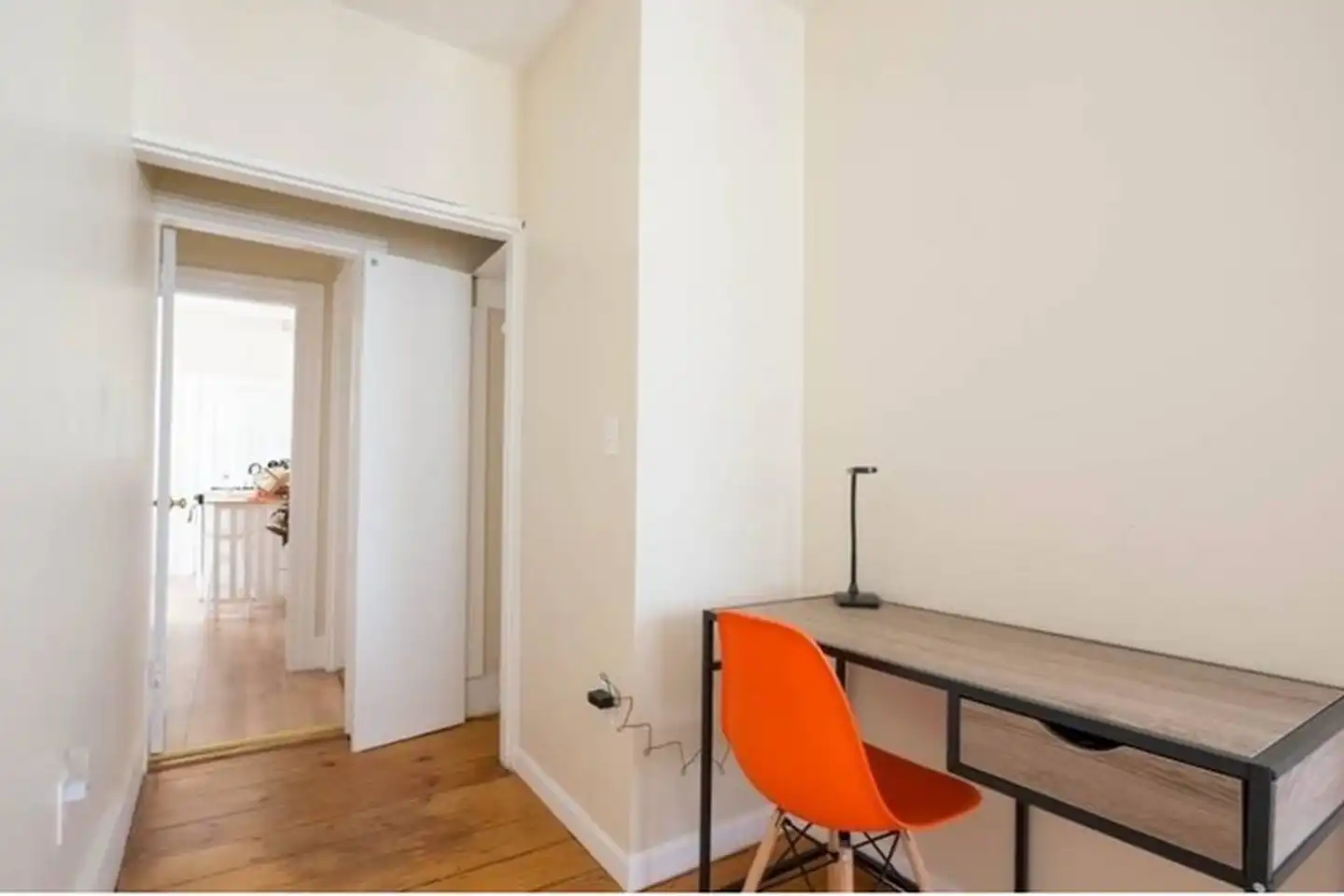 8 Eliot Ave unit 3 Room D - Brookline, MA | Rent.