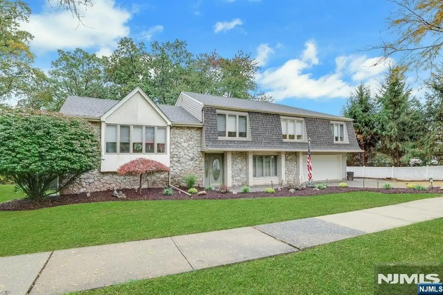 32 Clinton Ln - Wayne, NJ | Rent.