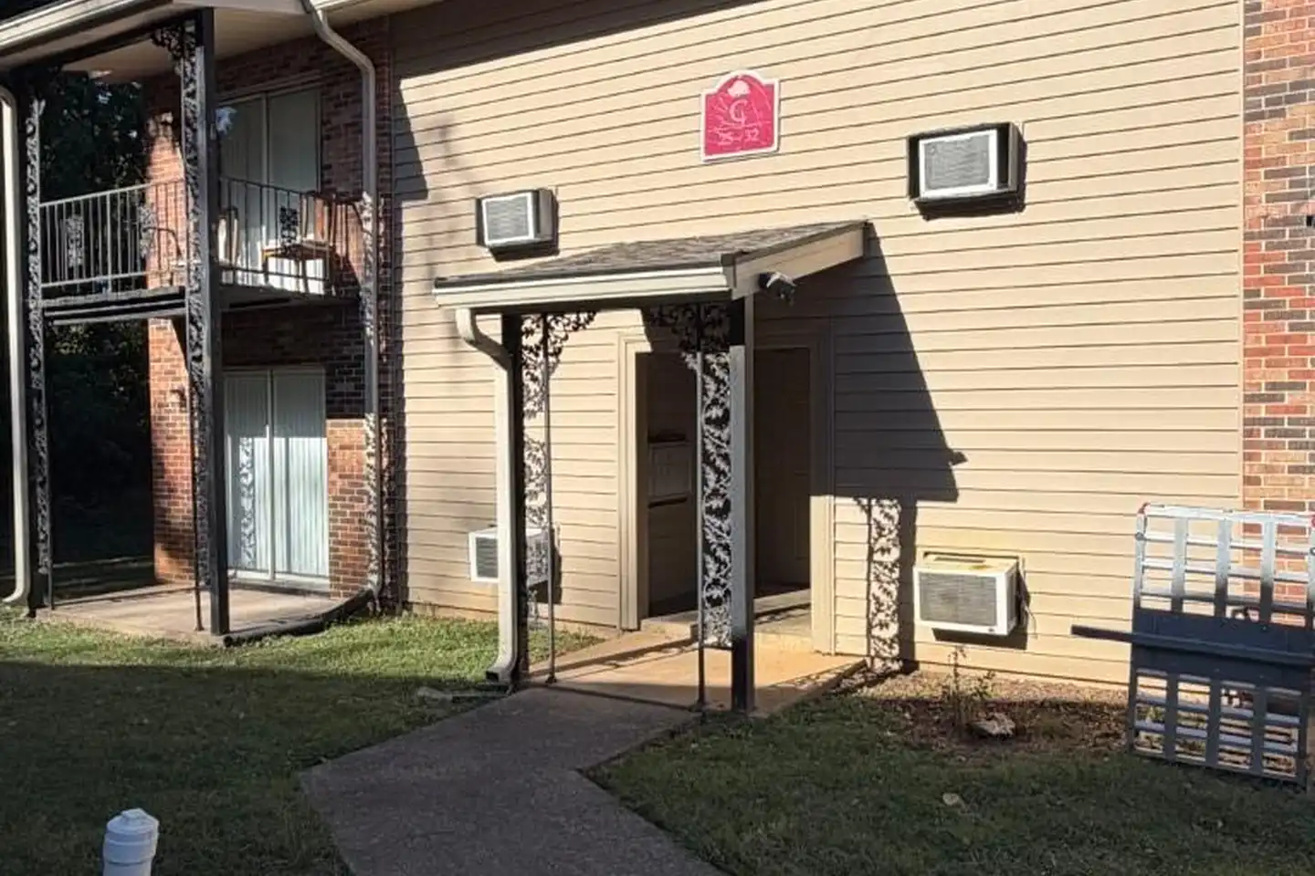 1418 E Main St - Murfreesboro, TN | Rent.