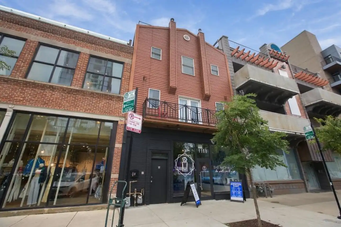 1111 W Randolph St - Chicago, IL | Rent.