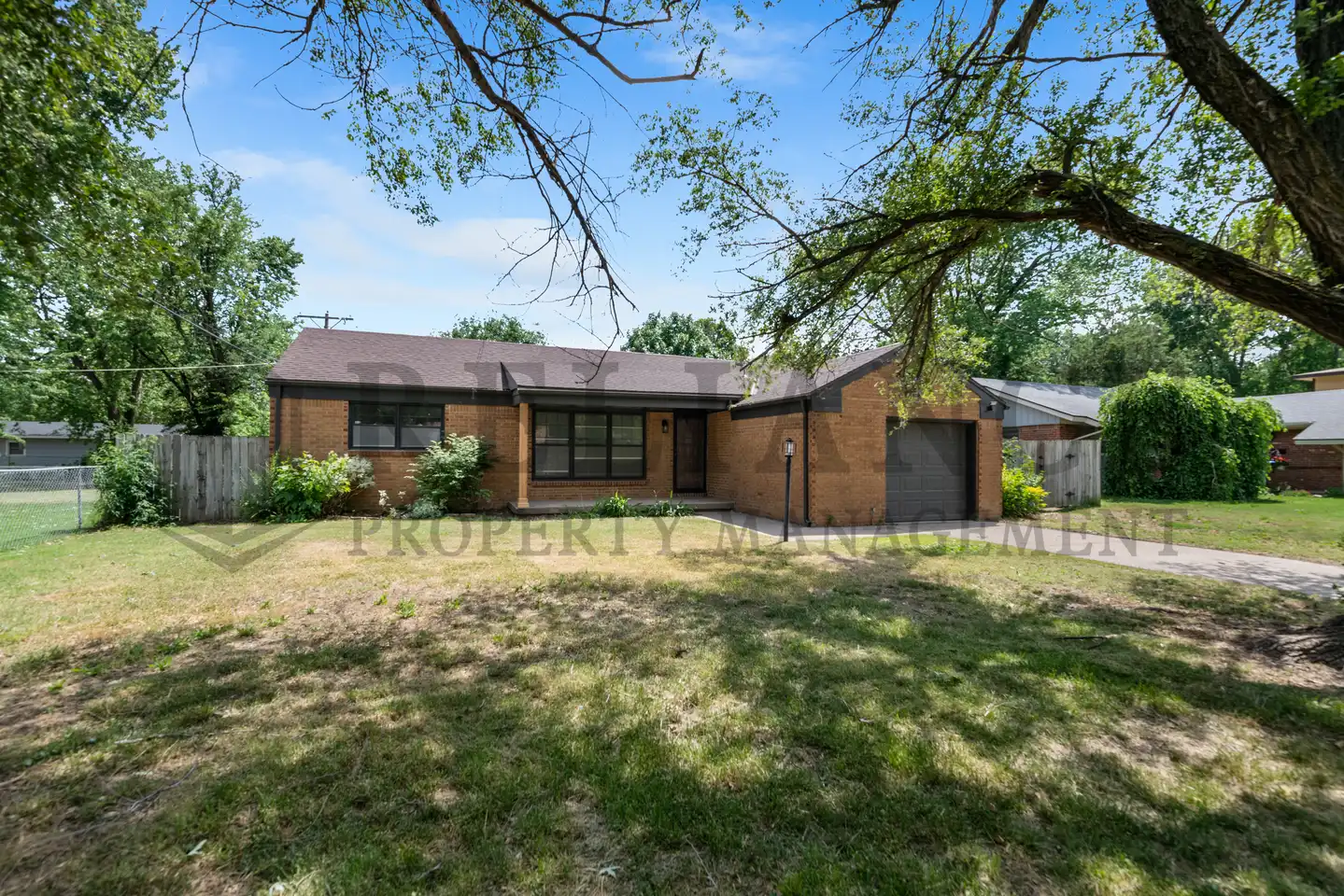 7315 W Galoway - Wichita, KS | Rent.