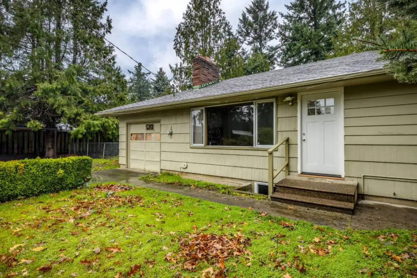 11835 NE Couch St unit 11835C - Portland, OR | Rent.