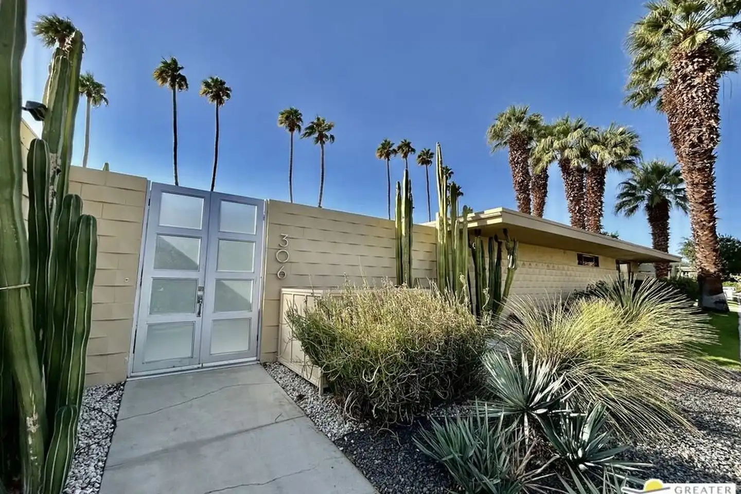 306 Desert Lakes Dr - Palm Springs, CA | Rent.