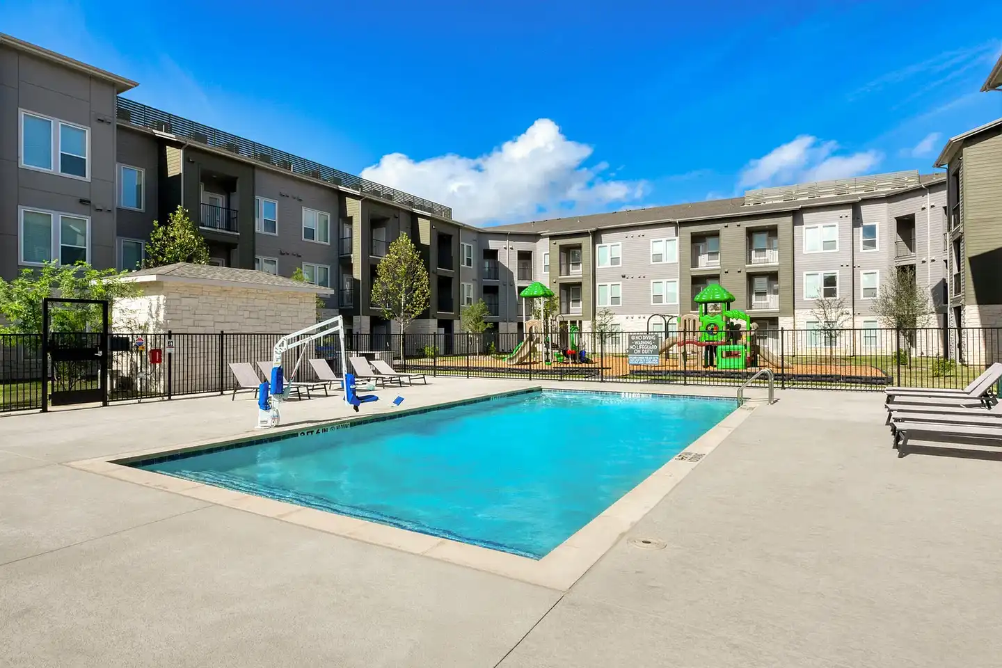 Sunstone Apartments - 5606 Culebra Rd - San Antonio, TX | Rent.