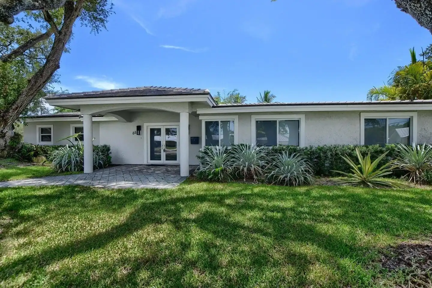 88 SW 10th Dr - Boca Raton, FL | Rent.