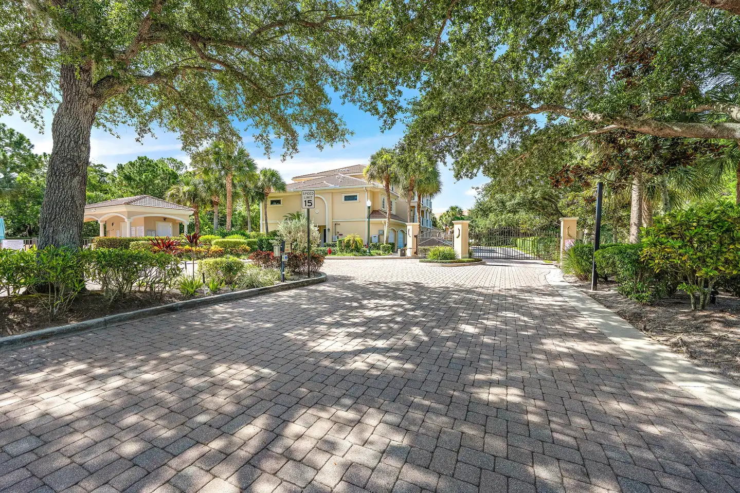 12691 SE Old Cypress Dr - Hobe Sound, FL | Rent.